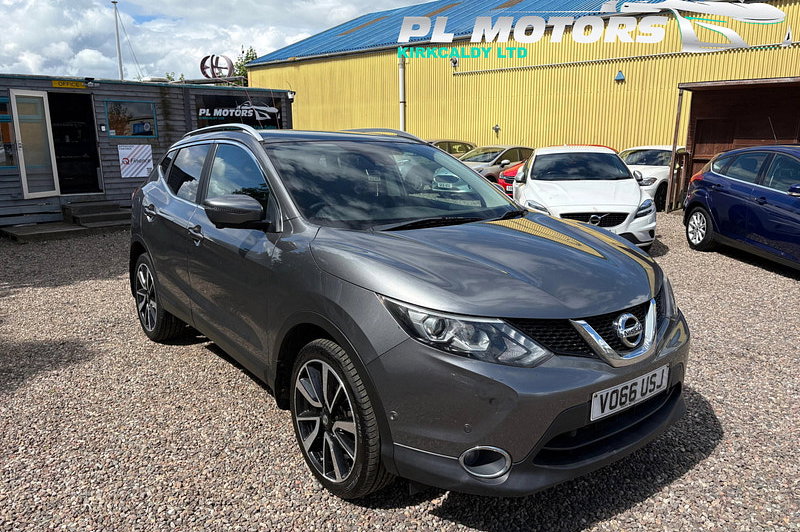 2016 Nissan Qashqai 1.6 dCi Tekna SUV 5dr Diesel XTRON 2WD Euro 6 (s/s) (130 ps)
