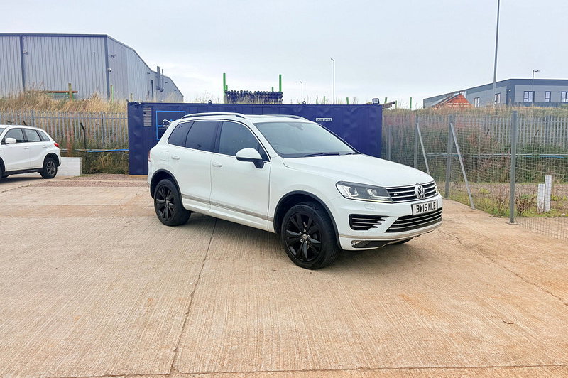 2015 Volkswagen Touareg 3.0 TDI V6 BlueMotion Tech R-Line SUV 5dr Diesel Tiptronic 4WD Euro 6 (s/s) (262 ps)