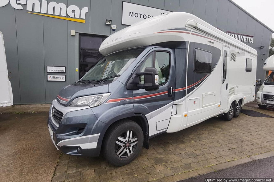 Auto-trail Comanche
