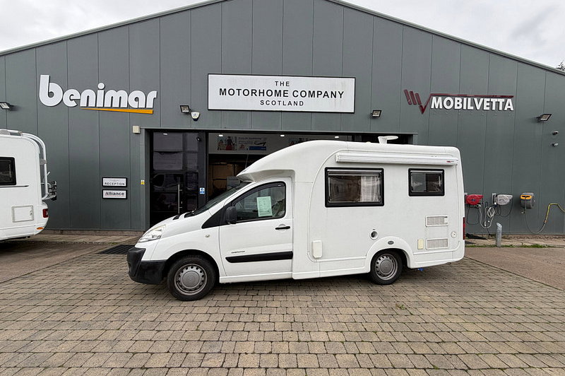 2008 NU Venture Rio Motorhome
