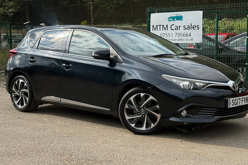 2017 Toyota Auris 1.6 D-4D Design Hatchback 5dr Diesel Manual Euro 6 (s/s) (112 ps)