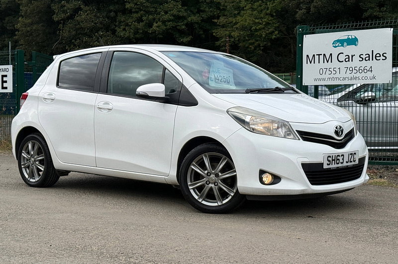 2013 Toyota Yaris 1.33 Dual VVT-i SR Hatchback 5dr Petrol Manual Euro 5 (101 ps)