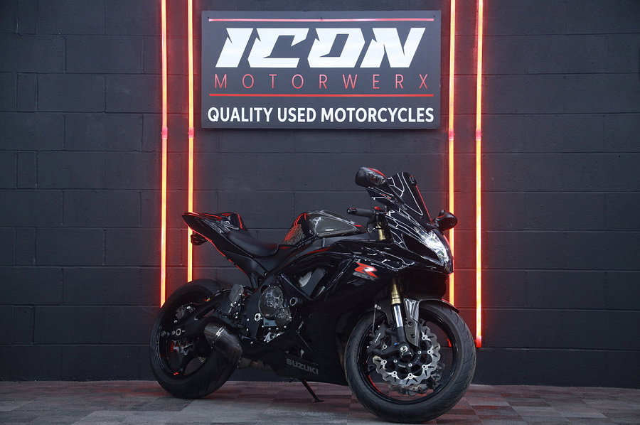 2007 Suzuki Gsx-r600 low miles plenty of extras