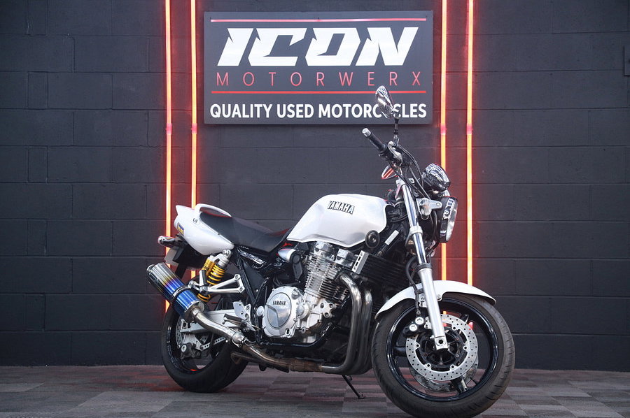 2009 Yamaha XJR1300 XJR1300 LOW MILES CLEAN EXAMPLE