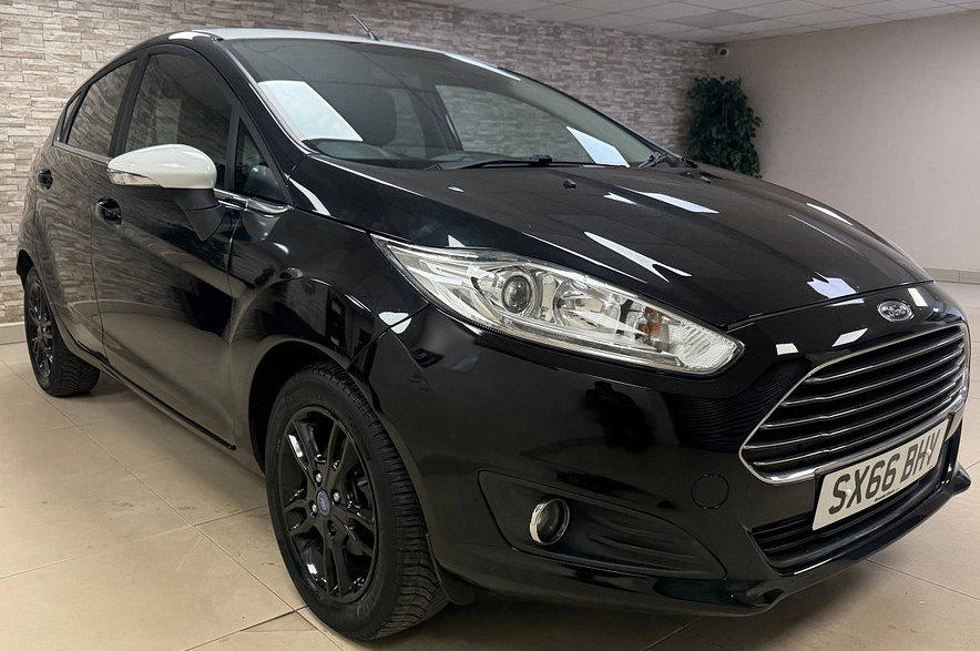 2017 Ford Fiesta 1.0T EcoBoost Zetec Black Edition Hatchback 5dr Petrol Manual Euro 6 (s/s) (100 ps)
