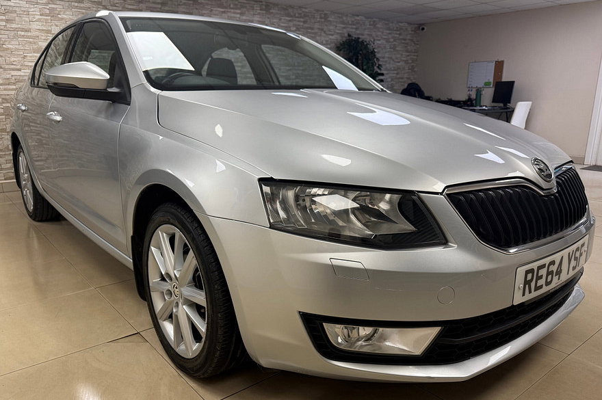 2014 Skoda Octavia 1.4 TSI Elegance Hatchback 5dr Petrol DSG Euro 5 (s/s) (140 ps)
