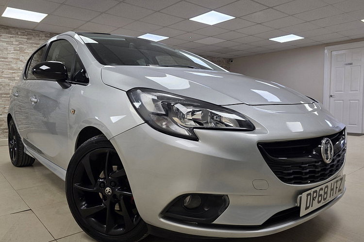 2018 Vauxhall Corsa 1.4i ecoTEC SRi VX Line Nav Black Hatchback 5dr Petrol Manual Euro 6 (90 ps)