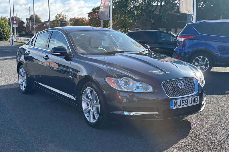 2009 Jaguar XF 3.0d V6 Luxury Saloon 4dr Diesel Auto Euro 5 (240 ps)