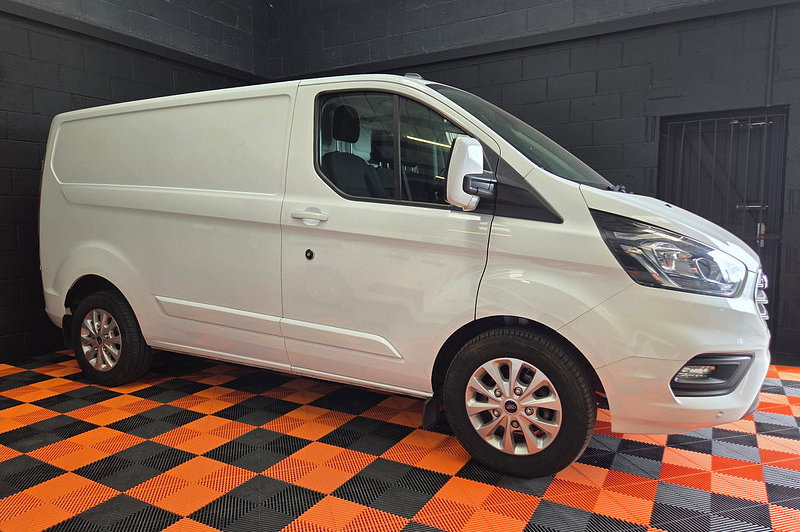 2022 Ford Transit Custom 2.0 300 EcoBlue Limited Panel Van 5dr Diesel Manual L1 H1 Euro 6 (s/s) (130 ps)