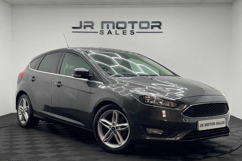 2015 Ford Focus 1.6 TDCi Zetec Euro 5 (s/s) 5dr