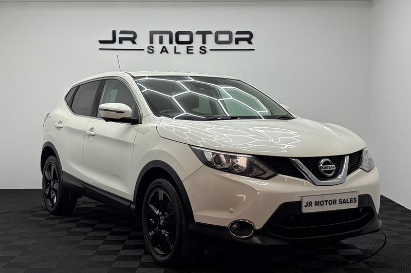 2015 Nissan Qashqai 1.5 dCi n-tec 2WD Euro 6 (s/s) 5dr