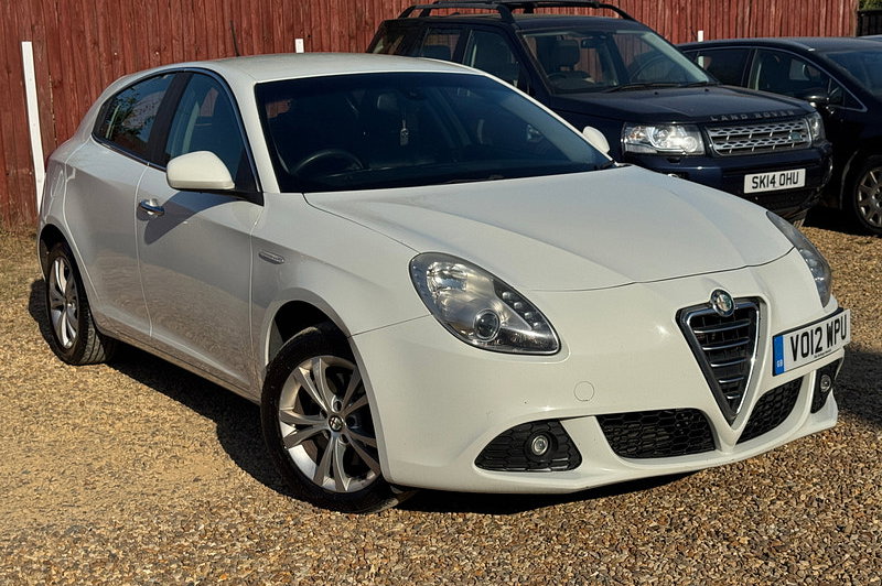 2012 Alfa Romeo Giulietta 1.4 TB MultiAir Lusso Hatchback 5dr Petrol Manual Euro 5 (s/s) (170 bhp)