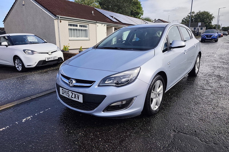 2015 Vauxhall Astra 1.6i SRi Hatchback 5dr Petrol Manual Euro 6 (115 ps)