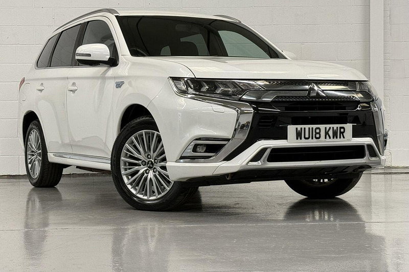 2018 Mitsubishi Outlander 2.4h TwinMotor 13.8kWh 4h SUV 5dr Petrol Plug-in Hybrid CVT 4WD Euro 6 (s/s) (209 ps) HTD SEATS - WHEEL, CRUISE, ALLOYS