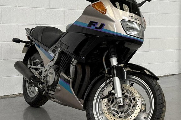 1992 Yamaha FJ1200 1188cc LOW MILEAGE, MOT, SERVICE