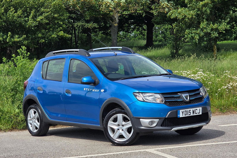 2015 Dacia Sandero Stepway 0.9 TCe Laureate Hatchback 5dr Petrol Manual Euro 5 (90 ps)