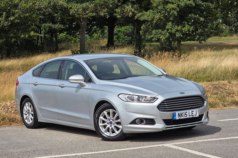 2015 Ford Mondeo 2.0 TDCi ECOnetic Zetec Hatchback 5dr Diesel Manual Euro 6 (s/s) (150 ps)