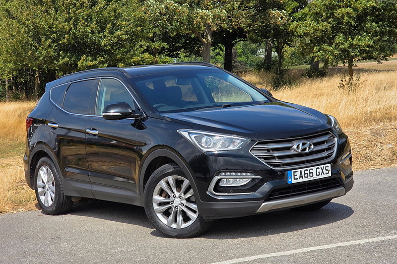 2016 Hyundai Santa Fe 2.2 CRDi Blue Drive Premium SUV 5dr Diesel Manual 4WD Euro 6 (s/s) (7 Seat) (200 ps)