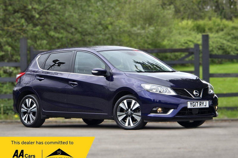 2017 Nissan Pulsar 1.2 DIG-T N-Connecta Hatchback 5dr Petrol XTRON Euro 6 (s/s) (115 ps)