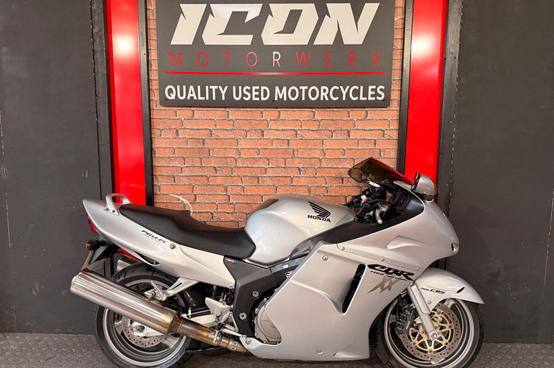 2001 Honda CBR1100XX Super Blackbird 1100