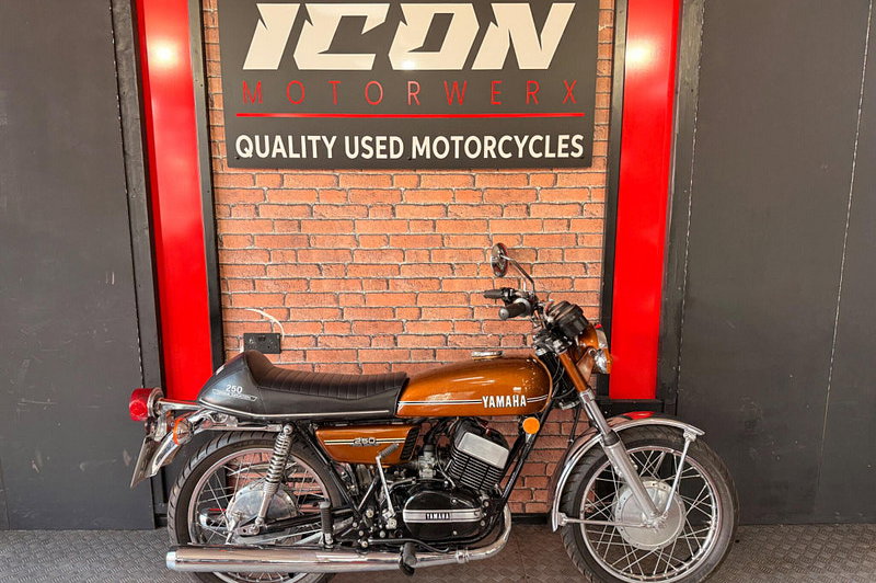 2017 Yamaha RD250