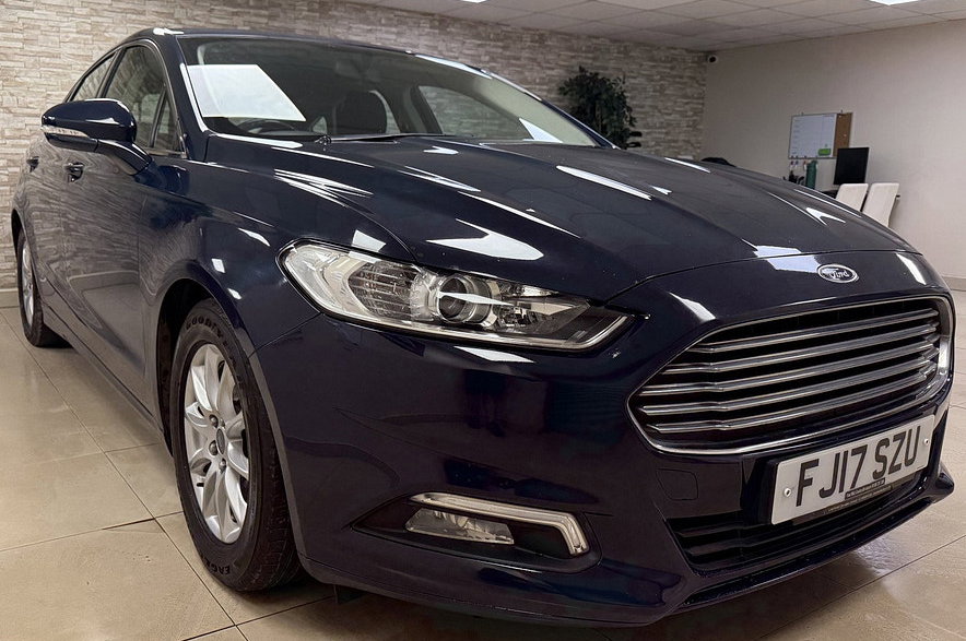2017 Ford Mondeo 1.5 TDCi ECOnetic Zetec Hatchback 5dr Diesel Manual Euro 6 (s/s) (120 ps)
