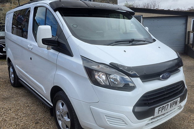 2017 Ford Transit Custom 2.0 TDCi 290 Panel Van 5dr Diesel Manual L2 H1 (157 g/km, 104 bhp)