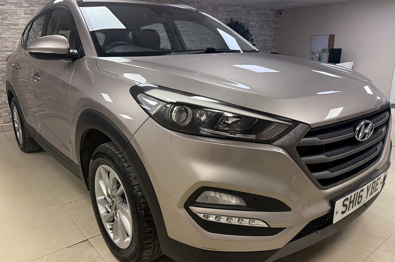 2016 Hyundai Tucson 2.0 CRDi SE Nav SUV 5dr Diesel Manual 4WD Euro 6 (136 ps)