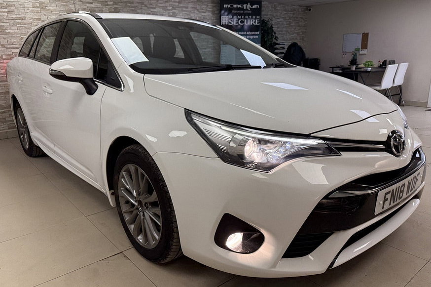 2018 Toyota Avensis 2.0 D-4D Business Edition Touring Sports 5dr Diesel Manual Euro 6 (s/s) (143 ps)