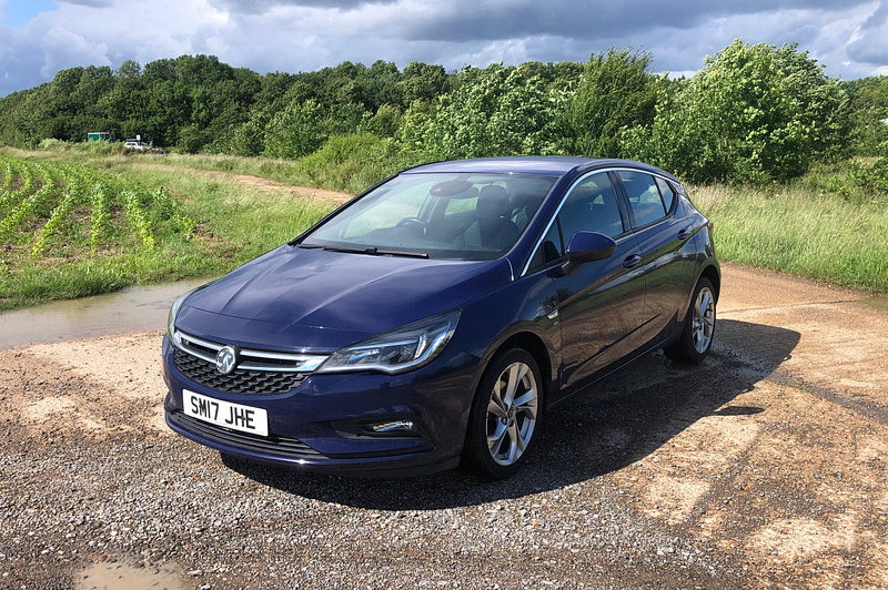 2017 Vauxhall Astra 1.4i SRi Hatchback 5dr Petrol Manual Euro 6 (100 ps)