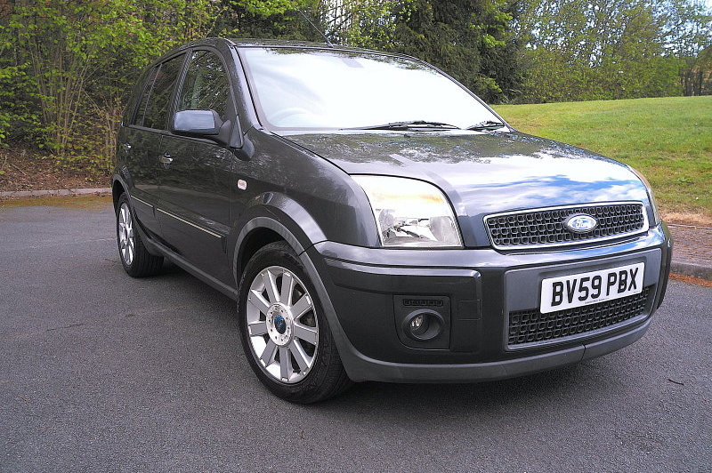 2009 Ford Fusion 1.6 Titanium Hatchback 5dr Petrol Automatic (179 g/km, 99 bhp)
