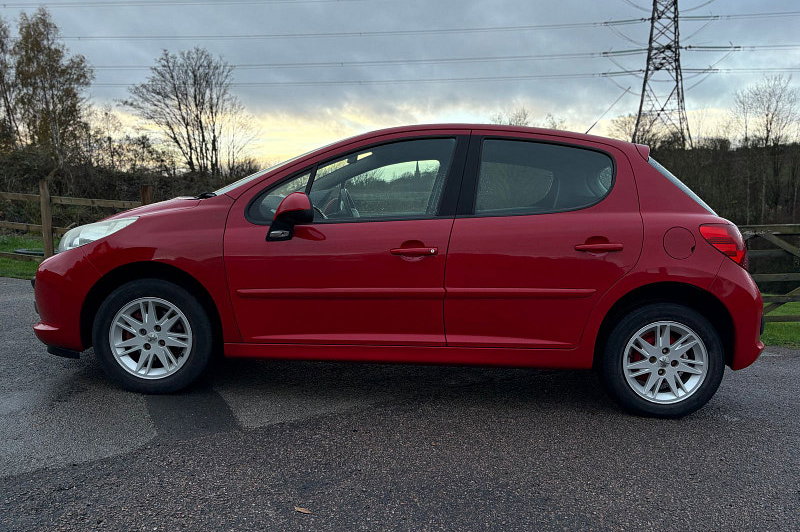 2007 Peugeot 207 1.4 m:play Hatchback 5dr Petrol Manual (150 g/km, 75 bhp)