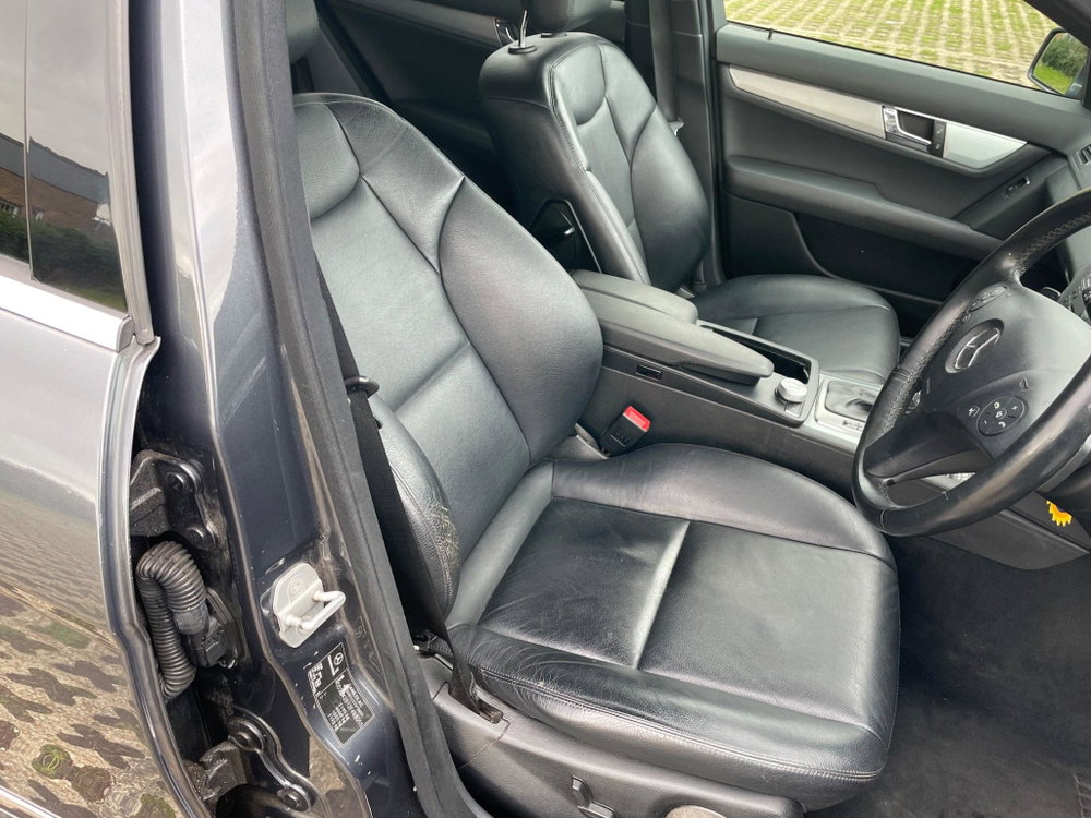 Mercedes-Benz C Class 2.1 C200 CDI BlueEfficiency Sport Auto Euro 5 5dr