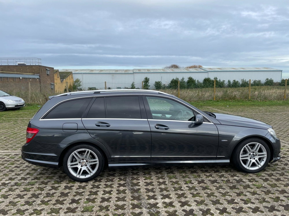 Mercedes-Benz C Class 2.1 C200 CDI BlueEfficiency Sport Auto Euro 5 5dr