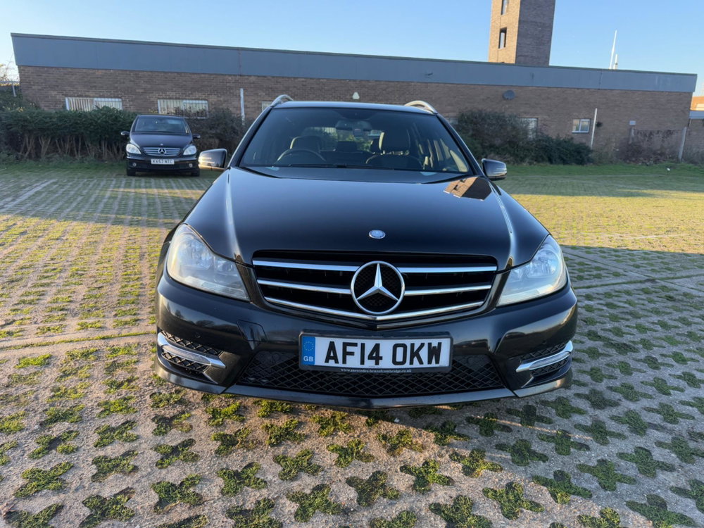 Mercedes-Benz C Class 2.1 C220 CDI AMG Sport Edition G-Tronic+ Euro 5 (s/s) 5dr