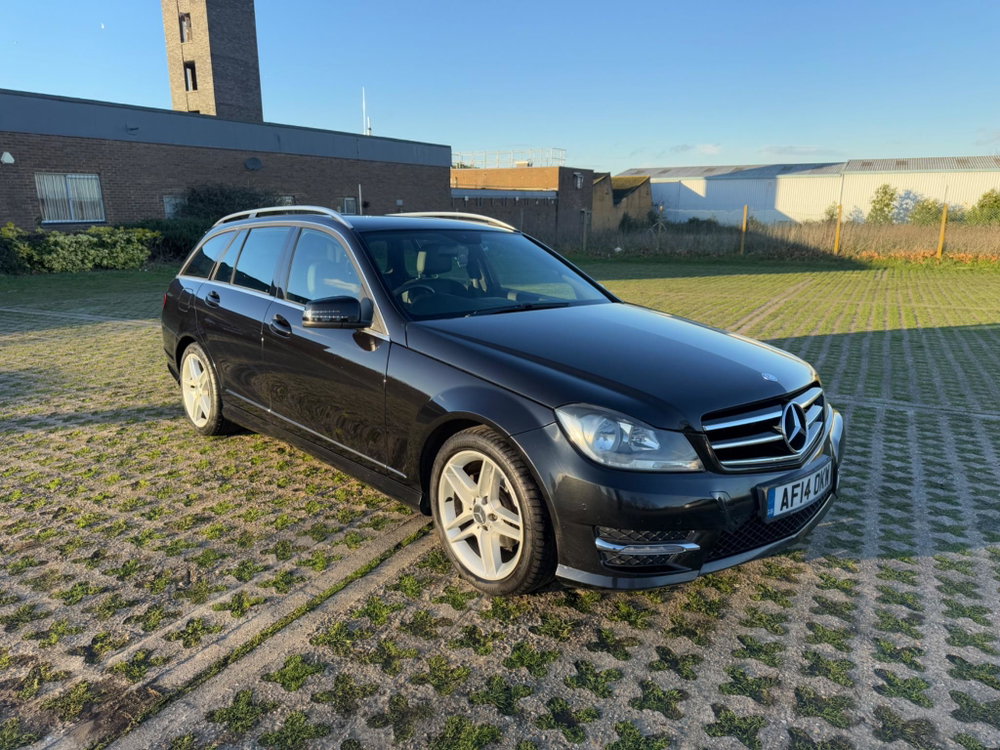Mercedes-Benz C Class 2.1 C220 CDI AMG Sport Edition G-Tronic+ Euro 5 (s/s) 5dr