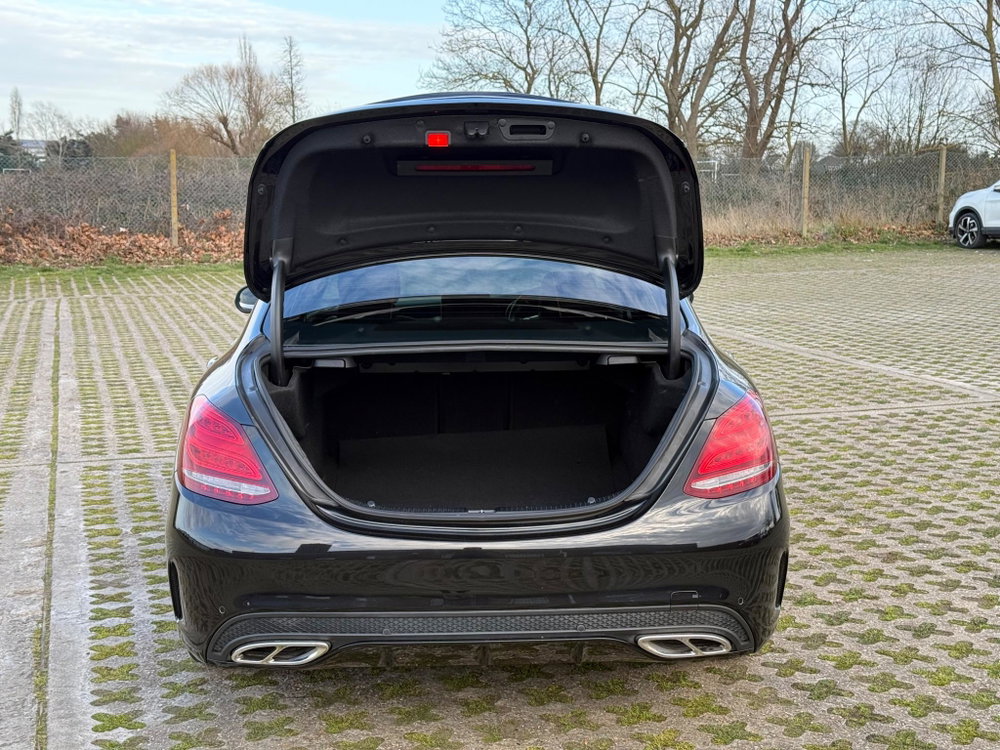 Mercedes-Benz C Class 2.1 C220d AMG Line G-Tronic+ Euro 6 (s/s) 4dr