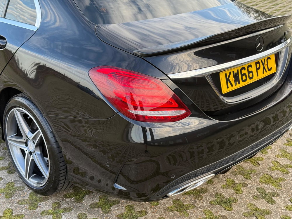 Mercedes-Benz C Class 2.1 C220d AMG Line G-Tronic+ Euro 6 (s/s) 4dr