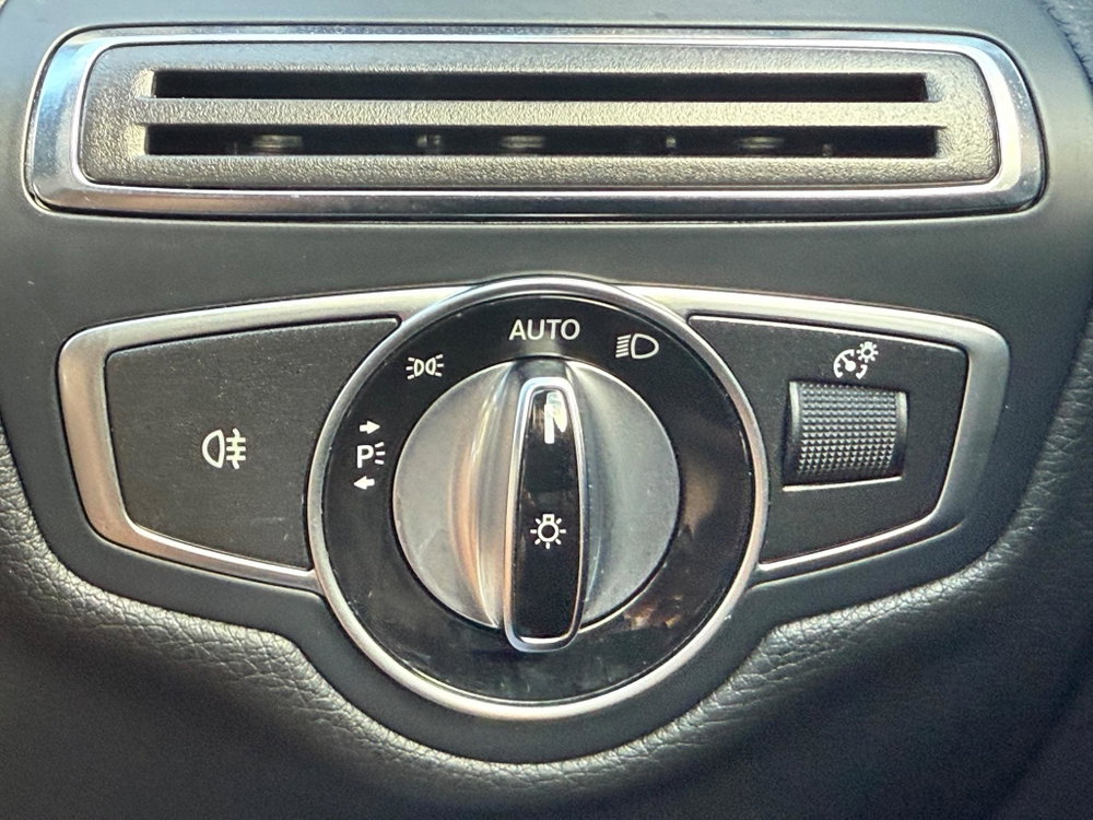 Mercedes-Benz C Class 2.1 C220d AMG Line G-Tronic+ Euro 6 (s/s) 4dr