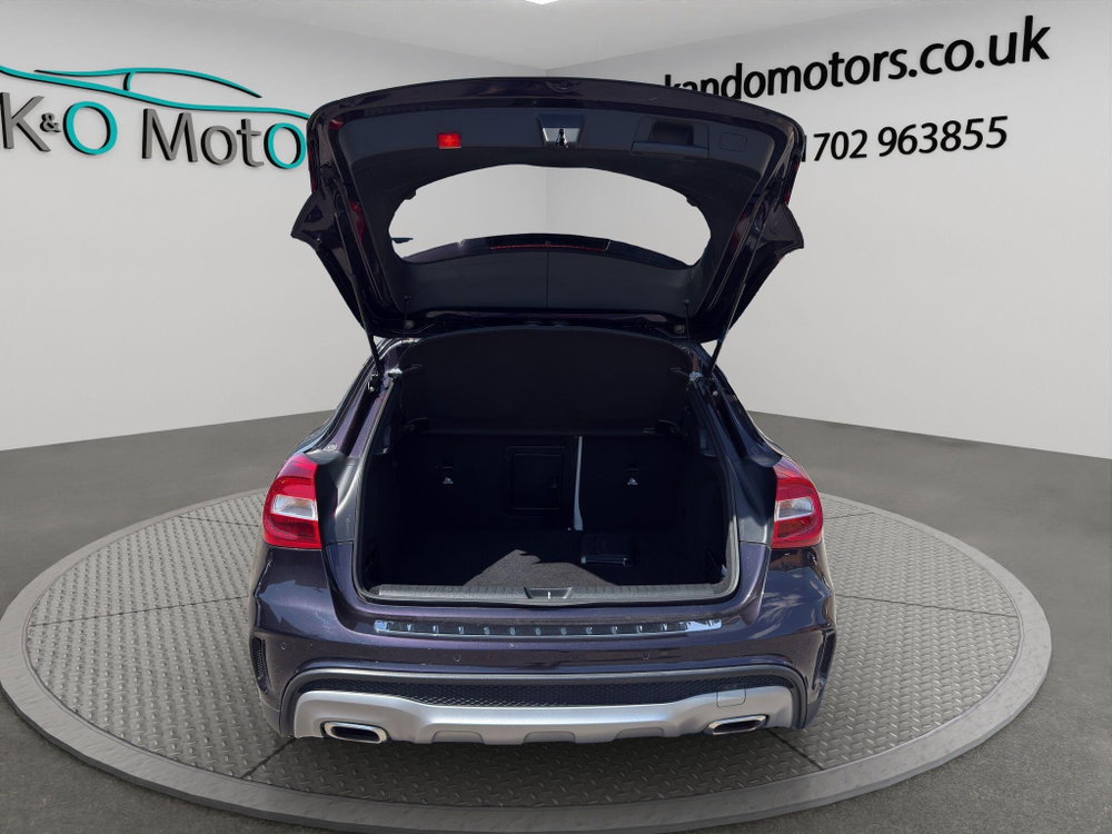 Mercedes-Benz GLA 2.1 GLA220 CDI AMG Line SUV 5dr Diesel 7G-DCT 4MATIC Euro 6 (s/s) (170 ps)