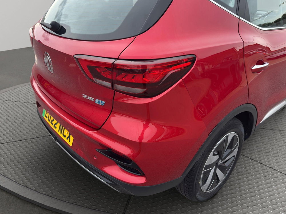 MG MG ZS 72.6kWh Trophy Long Range Auto 5dr