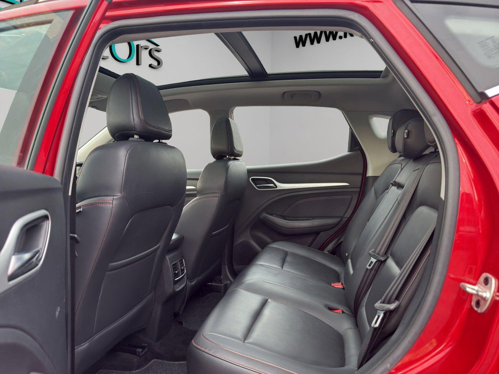 MG MG ZS 72.6kWh Trophy Long Range Auto 5dr
