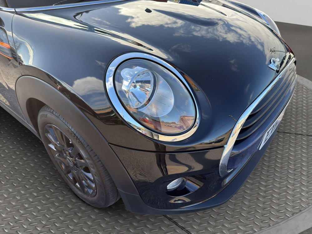 MINI Convertible 1.5 Cooper Euro 6 (s/s) 2dr