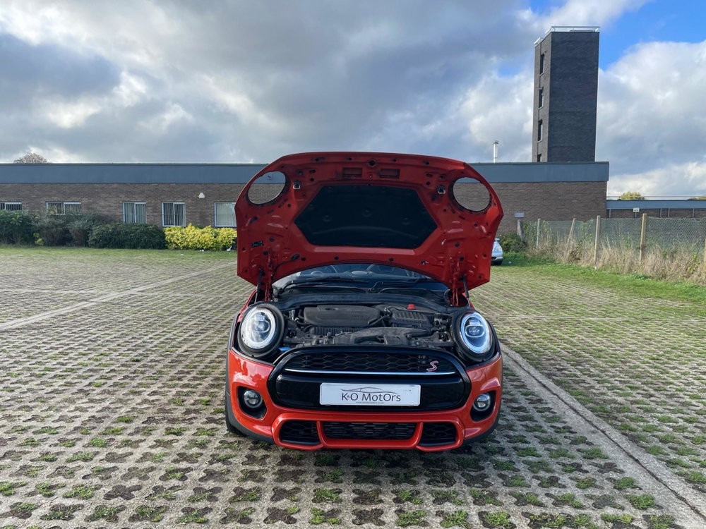 MINI Convertible 2.0 Cooper S Sport Steptronic Euro 6 (s/s) 2dr