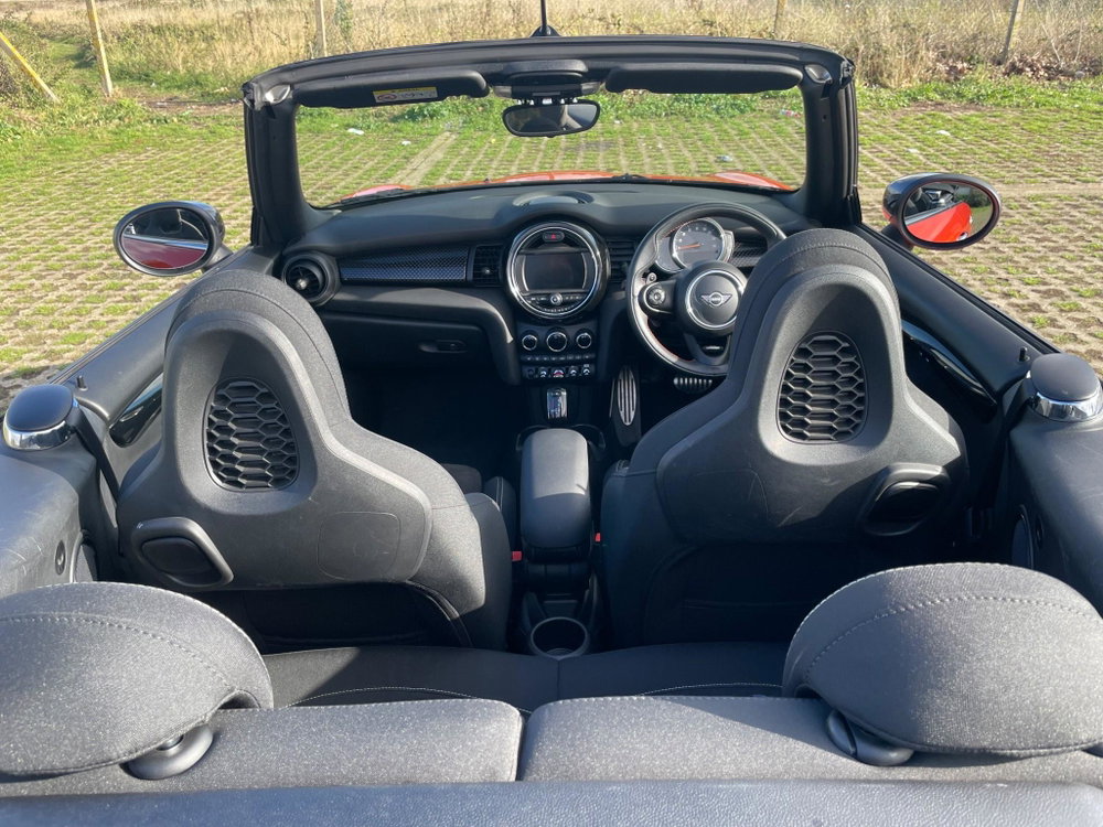 MINI Convertible 2.0 Cooper S Sport Steptronic Euro 6 (s/s) 2dr