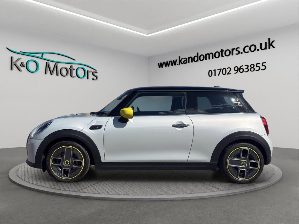 MINI Electric hatch Cooper SE 32.6kWh Level 2 Auto 3dr