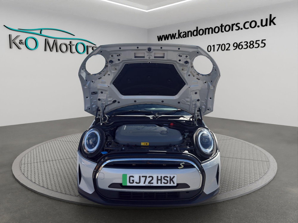 MINI Electric hatch Cooper SE 32.6kWh Level 2 Auto 3dr