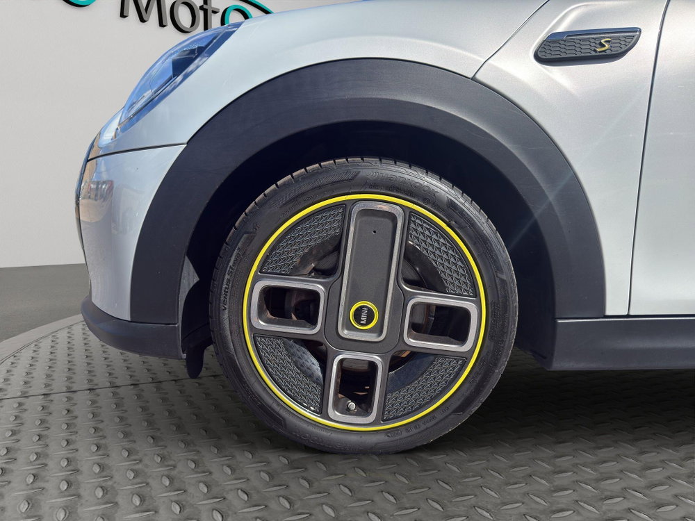 MINI Electric hatch Cooper SE 32.6kWh Level 2 Auto 3dr