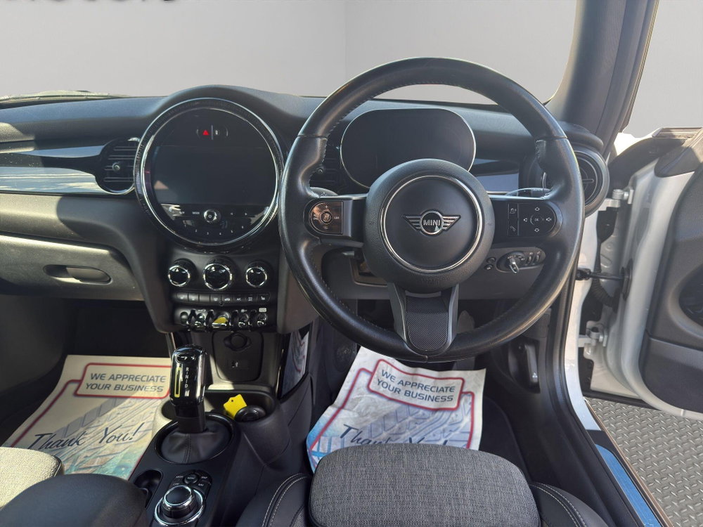 MINI Electric hatch Cooper SE 32.6kWh Level 2 Auto 3dr