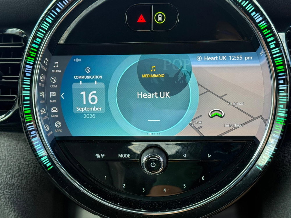 MINI Electric hatch Cooper SE 32.6kWh Level 2 Auto 3dr
